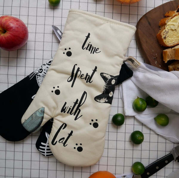 Kitty Oven Gloves