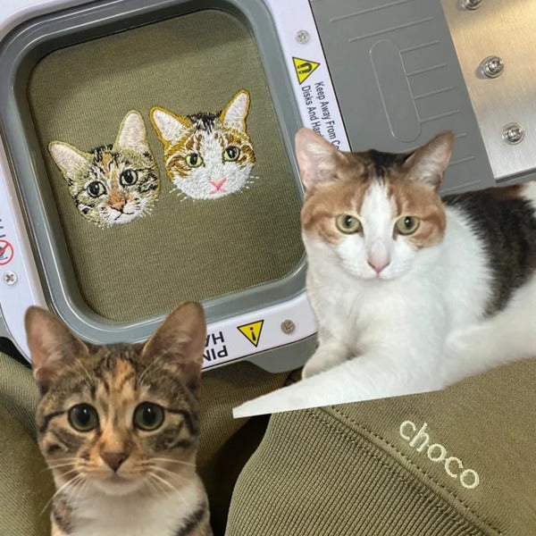 🔥Hot Sale 30% off - Personalized Embroidered Pet Name Hoodies and Sweatshirts