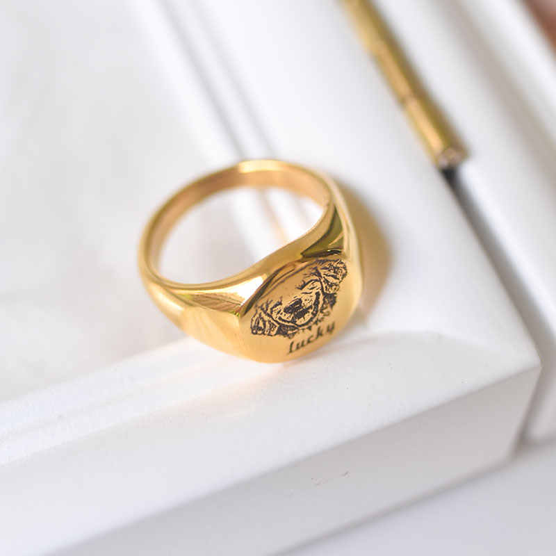 Custom Pet Memorial Ring – Engraved Cat/Dog Portrait with Name,Titanium Steel