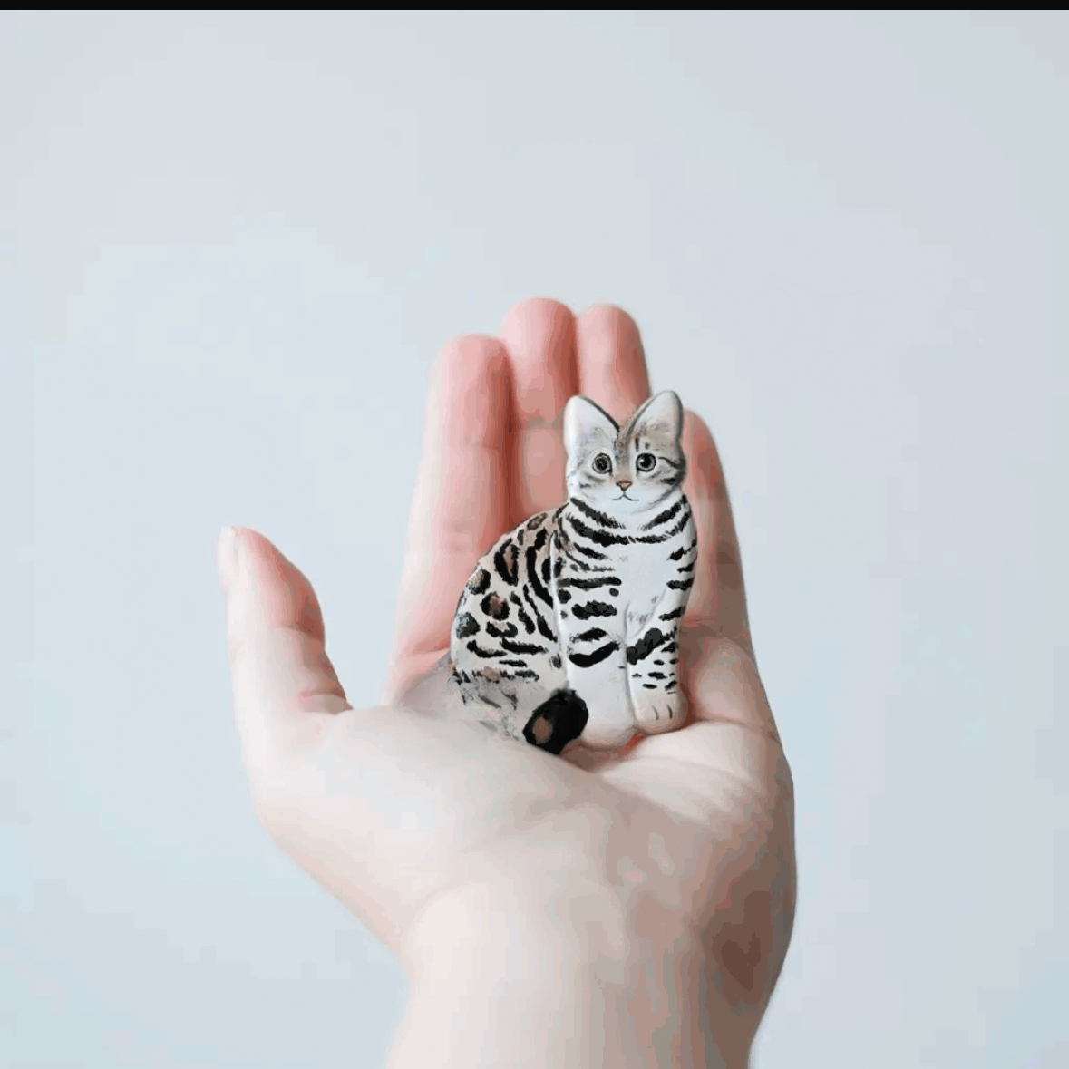 Handmade Custom Pet Memorial Ceramic Brooch/Fridge Magnet - Unique Stone Clay Pet Keepsake