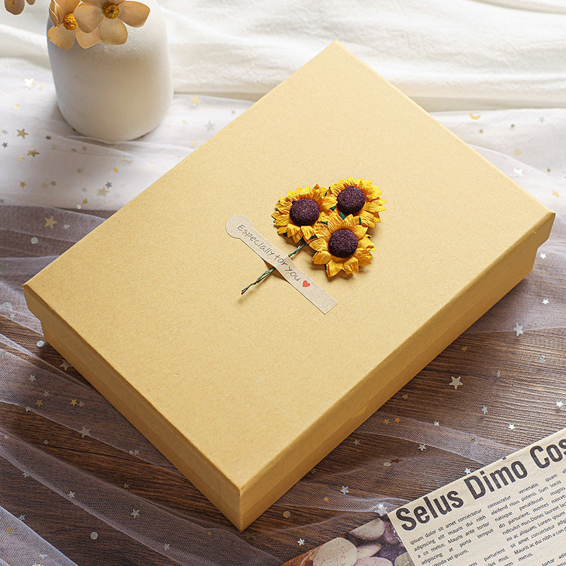 PURPURKITTY Gift Box - Kraft Paper Packaging for Holidays & Special Occasions